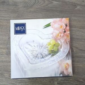 ⭐ NWT Mikasa Heart-Shaped Crystal Dish Platter